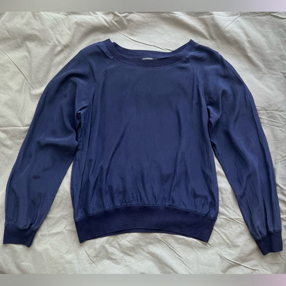 Club Monaco Silk pullover navy raglan sleeves - Picture 1 of 5